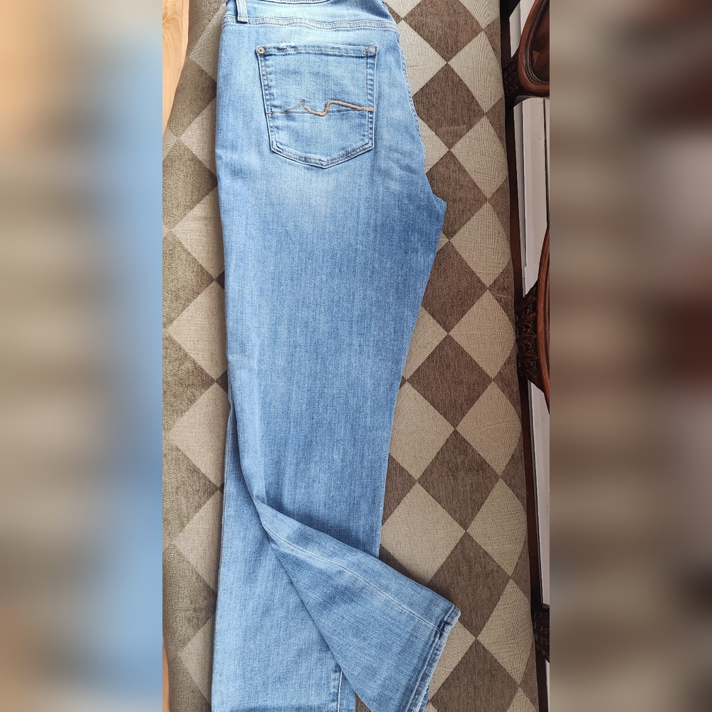 7 For All Mankind Josefina Light Blue Straight-Leg Jeans Button Fly